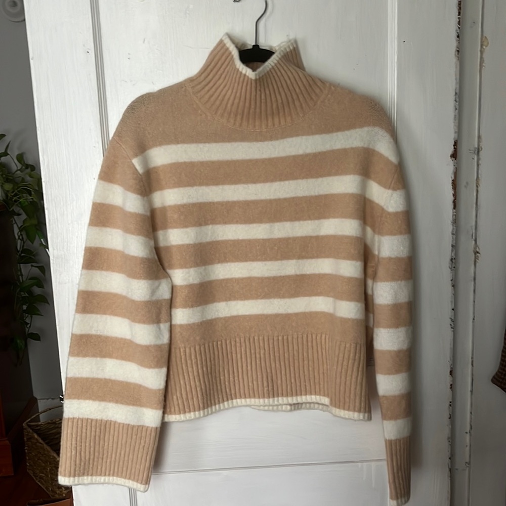 &Other Stories Turtleneck